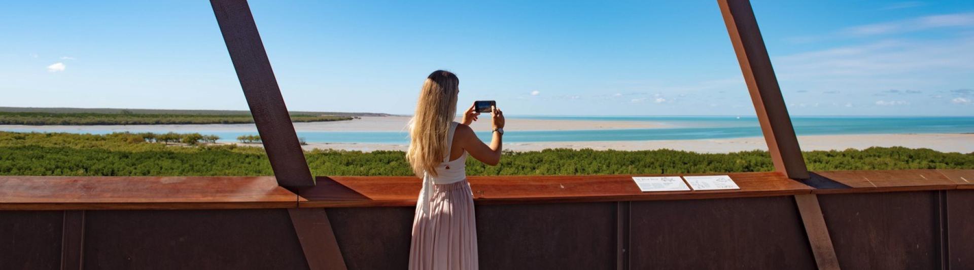 Roebuck Bay Lookout Abby Murray Photography cropped