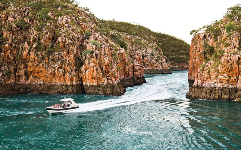 Book your Horizontal Falls tours from Broome and Derby