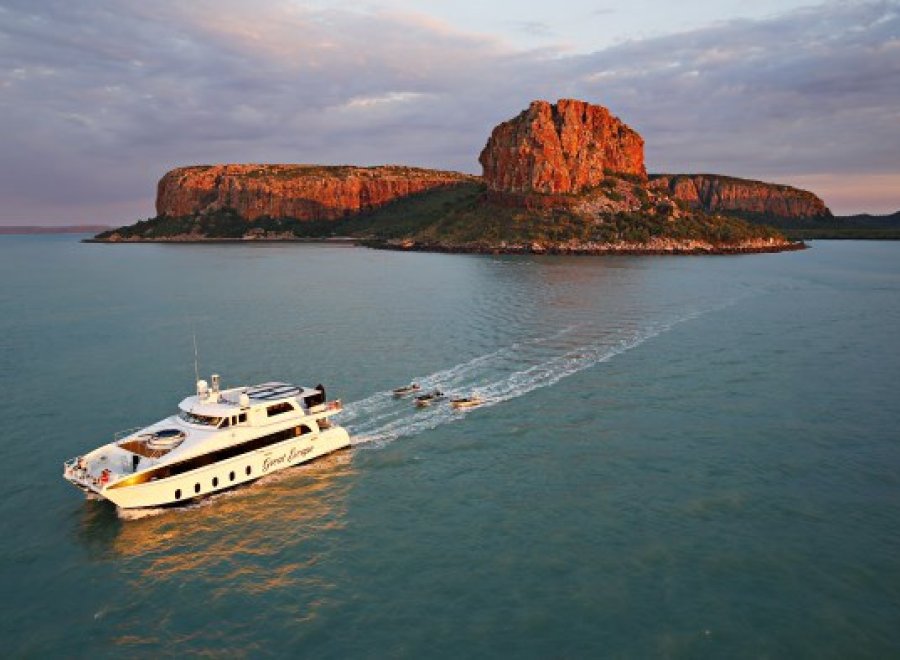 tour companies broome