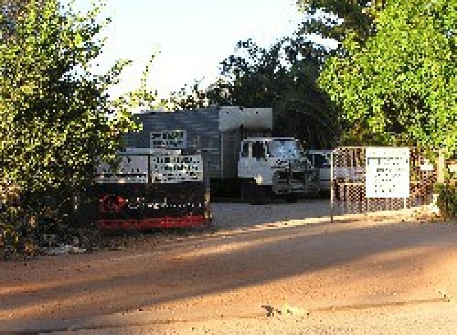 Keshi Storage & Containers