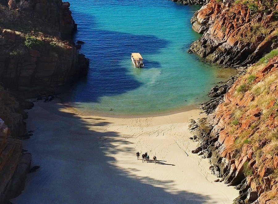 Oolin Sunday Island Cultural Tours