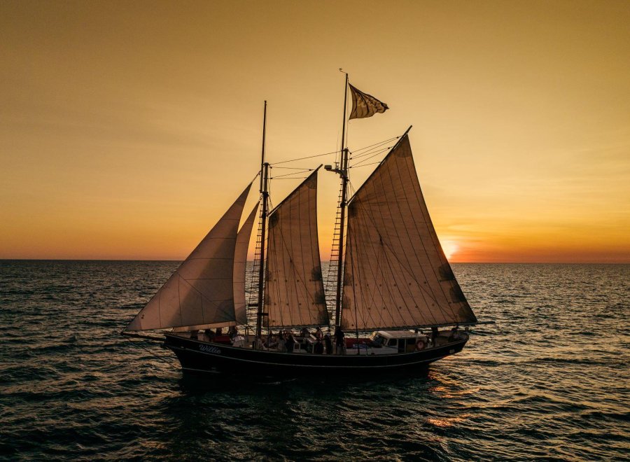 Willie Pearl Lugger Cruises