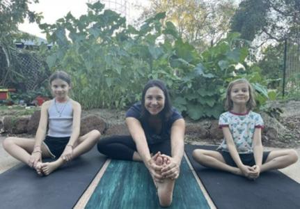 Free Community Yoga