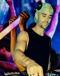 DJ ADN Roey Sports Bar