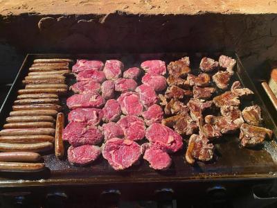 BBQ night at Willare Bridge Roadhouse