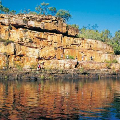 Hikers at Manning Gorge