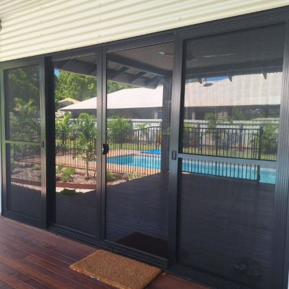 Jonobookeasy std 51b6412d f999 4de3 8d76 c98f0a804200