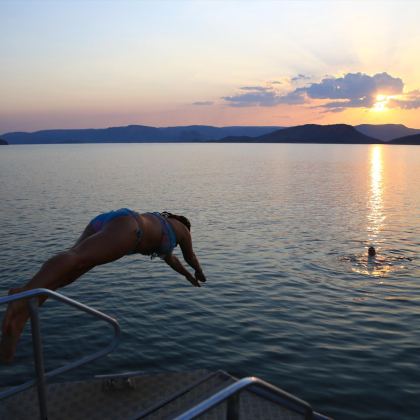 10lakeargylecruises std be858e60 97e1 46d0 9896 ad9e9fe2684f