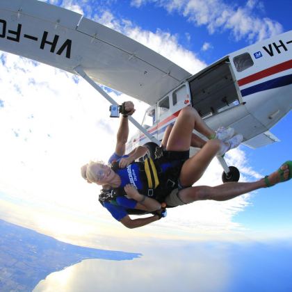 Skydivebroome std dc9c02fa 4ef8 4ce8 9a2f 937afb3f2b3f